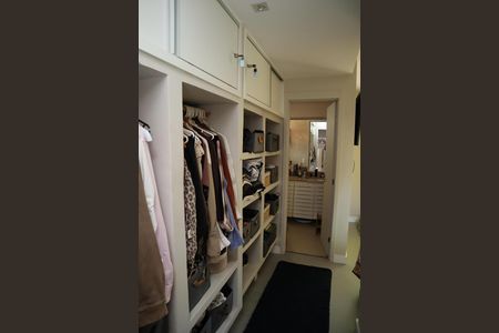 Apartamento à venda com 152m², 3 quartos e 2 vagasCLOSET