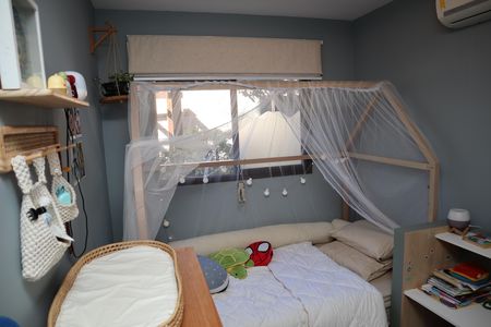 Apartamento à venda com 152m², 3 quartos e 2 vagasQUARTO 2