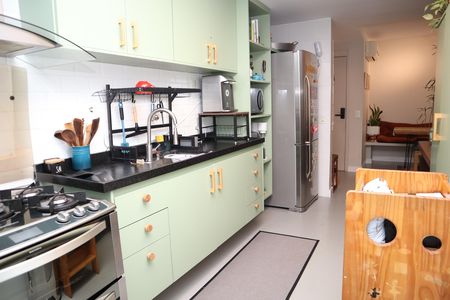 Apartamento à venda com 152m², 3 quartos e 2 vagasCOZINHA