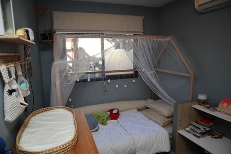 Apartamento à venda com 152m², 3 quartos e 2 vagasQUARTO 2