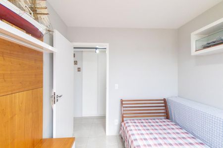 Apartamento à venda com 77m², 2 quartos e 1 vagaQuarto 1