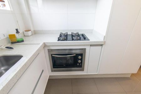 Apartamento à venda com 77m², 2 quartos e 1 vagaCozinha
