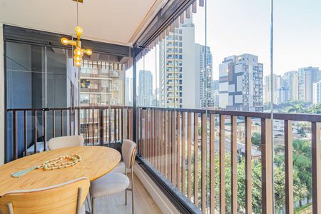 Apartamento à venda com 69m², 2 quartos e 1 vaga Apartamento à venda com 69m², 2 quartos e 1 vagaVaranda