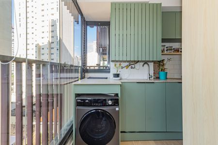 Apartamento à venda com 69m², 2 quartos e 1 vaga Apartamento à venda com 69m², 2 quartos e 1 vagaÁrea de Serviço