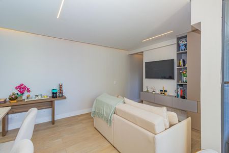 Apartamento à venda com 69m², 2 quartos e 1 vaga Apartamento à venda com 69m², 2 quartos e 1 vagaSala/Cozinha