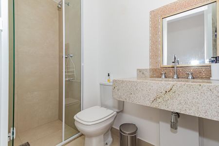 Apartamento à venda com 69m², 2 quartos e 1 vaga Apartamento à venda com 69m², 2 quartos e 1 vagaBanheiro
