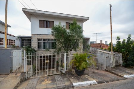 Fachada de casa à venda com 4 quartos, 187m² em Vila Comercial, São Paulo