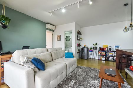 Sala de apartamento à venda com 1 quarto, 68m² em Jardim da Gloria, São Paulo