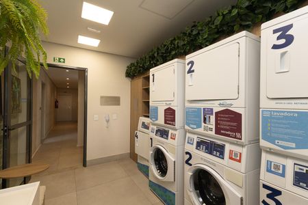 Studio para alugar com 27m², 1 quarto e sem vaga Studio para alugar com 27m², 1 quarto e sem vagaLavanderia