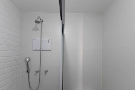 Banheiro  de kitnet/studio para alugar com 1 quarto, 27m² em Tucuruvi, São Paulo