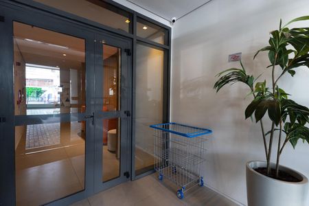 Studio para alugar com 27m², 1 quarto e sem vaga Studio para alugar com 27m², 1 quarto e sem vagaHall