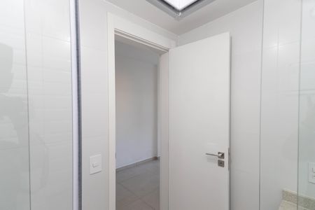 Studio para alugar com 27m², 1 quarto e sem vaga Studio para alugar com 27m², 1 quarto e sem vagaBanheiro