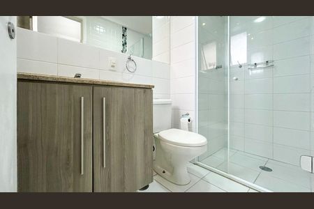 Apartamento para alugar com 72m², 3 quartos e 2 vagas Apartamento para alugar com 72m², 3 quartos e 2 vagasBanheiro Suíte