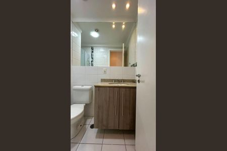 Apartamento para alugar com 72m², 3 quartos e 2 vagas Apartamento para alugar com 72m², 3 quartos e 2 vagasBanheiro Social