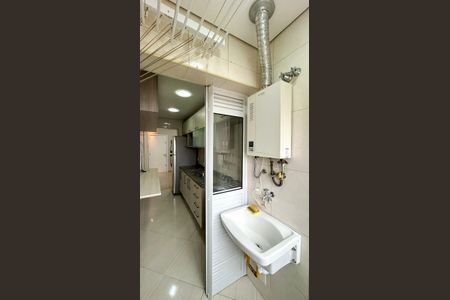 Apartamento para alugar com 72m², 3 quartos e 2 vagas Apartamento para alugar com 72m², 3 quartos e 2 vagasÁrea de Serviço