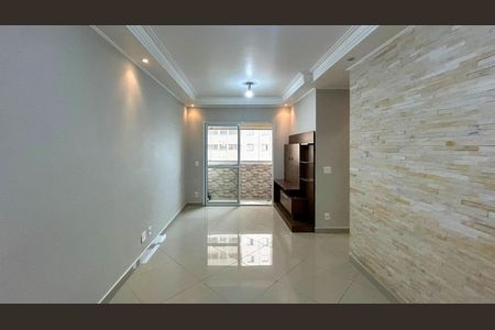 Sala de apartamento para alugar com 3 quartos, 72m² em Vila Romano, São Paulo
