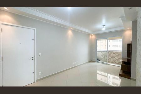 Sala de apartamento para alugar com 3 quartos, 72m² em Vila Romano, São Paulo
