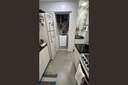 Apartamento à venda com 68m², 2 quartos e sem vaga Apartamento à venda com 68m², 2 quartos e sem vagaCozinha