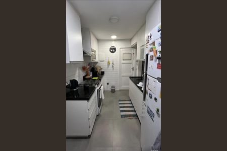Apartamento à venda com 68m², 2 quartos e sem vaga Apartamento à venda com 68m², 2 quartos e sem vagaÁrea de Serviço