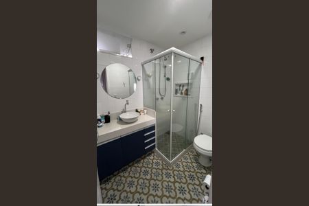 Apartamento à venda com 68m², 2 quartos e sem vaga Apartamento à venda com 68m², 2 quartos e sem vagaBanheiro 1