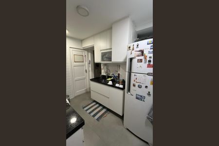 Apartamento à venda com 68m², 2 quartos e sem vaga Apartamento à venda com 68m², 2 quartos e sem vagaCozinha