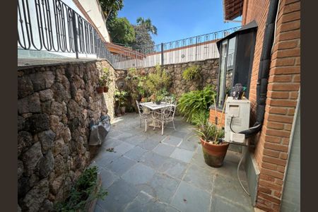 Casa à venda com 400m², 4 quartos e 4 vagasFoto 27