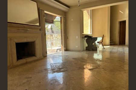 Casa à venda com 400m², 4 quartos e 4 vagasFoto 04