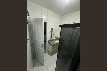 Banheiro de casa para alugar com 2 quartos, 100m² em Jardim Eva, São Paulo