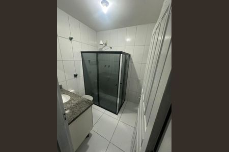 Banheiro de casa para alugar com 2 quartos, 100m² em Jardim Eva, São Paulo