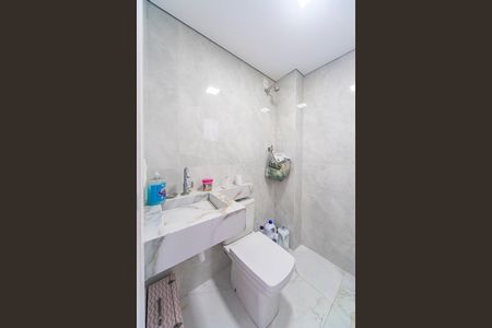 Casa para alugar com 370m², 5 quartos e 3 vagasBanheiro 