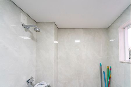 Casa para alugar com 370m², 5 quartos e 3 vagasBanheiro 