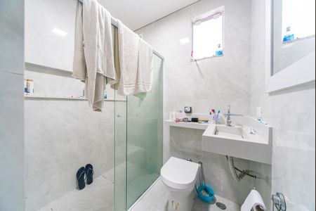 Casa para alugar com 370m², 5 quartos e 3 vagasBanheiro do Quarto 1