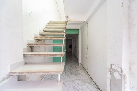 Casa para alugar com 370m², 5 quartos e 3 vagasAcesso casa 2