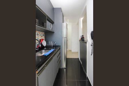 Apartamento à venda com 48m², 2 quartos e 1 vaga Apartamento à venda com 48m², 2 quartos e 1 vagaCozinha