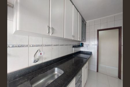 Apartamento para alugar com 74m², 3 quartos e 2 vagas Apartamento para alugar com 74m², 3 quartos e 2 vagasCozinha