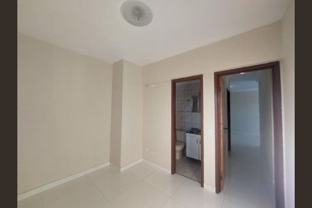 Apartamento para alugar com 74m², 3 quartos e 2 vagas Apartamento para alugar com 74m², 3 quartos e 2 vagasSuíte