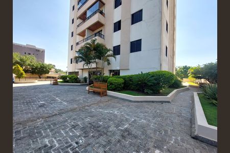 Apartamento para alugar com 74m², 3 quartos e 2 vagas Apartamento para alugar com 74m², 3 quartos e 2 vagasÁrea comum