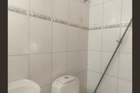 Apartamento para alugar com 74m², 3 quartos e 2 vagas Apartamento para alugar com 74m², 3 quartos e 2 vagasBanheiro na Área de Serviço