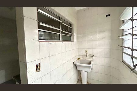 Apartamento para alugar com 70m², 2 quartos e sem vaga Apartamento para alugar com 70m², 2 quartos e sem vagaÁrea de serviço
