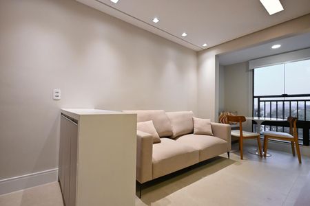 Sala de apartamento para alugar com 1 quarto, 40m² em Cidade Jardim, São Paulo
