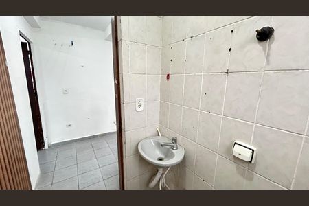 Apartamento para alugar com 75m², 2 quartos e 1 vaga Apartamento para alugar com 75m², 2 quartos e 1 vagaBanheiro