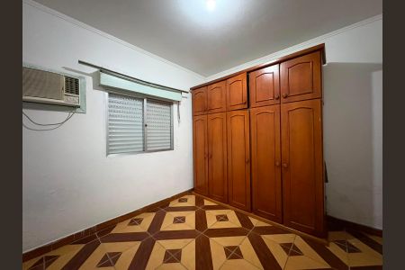 Casa para alugar com 700m², 6 quartos e 2 vagas Casa para alugar com 700m², 6 quartos e 2 vagasQuarto 2
