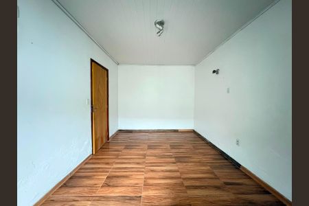 Casa para alugar com 700m², 6 quartos e 2 vagas Casa para alugar com 700m², 6 quartos e 2 vagasFundos- Quarto 1