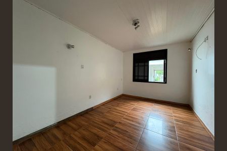 Casa para alugar com 700m², 6 quartos e 2 vagas Casa para alugar com 700m², 6 quartos e 2 vagasFundos- Quarto 1