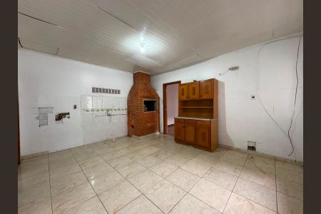 Casa para alugar com 700m², 6 quartos e 2 vagas Casa para alugar com 700m², 6 quartos e 2 vagasFundos- sala/cozinha