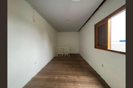 Casa para alugar com 700m², 6 quartos e 2 vagas Casa para alugar com 700m², 6 quartos e 2 vagasFundos- Quarto 3