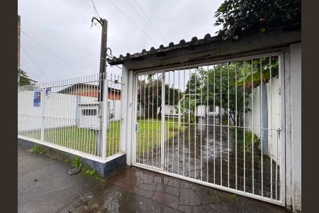 Casa para alugar com 700m², 6 quartos e 2 vagas Casa para alugar com 700m², 6 quartos e 2 vagasFachada