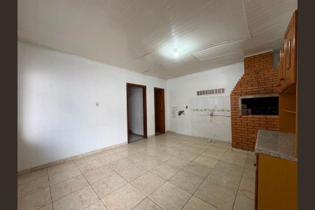 Casa para alugar com 700m², 6 quartos e 2 vagas Casa para alugar com 700m², 6 quartos e 2 vagasFundos- sala/cozinha