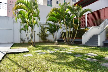 Apartamento para alugar com 72m², 2 quartos e 1 vagaÁrea comum - Quadra 