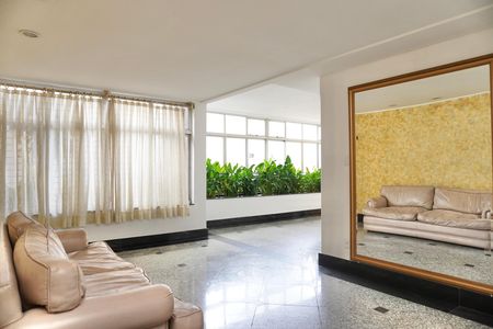 Apartamento para alugar com 72m², 2 quartos e 1 vagaHall de entrada